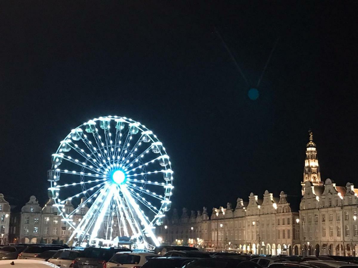52 Grand Place Arras Exteriör bild